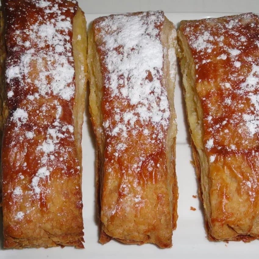 Ti feuilletés à la crème